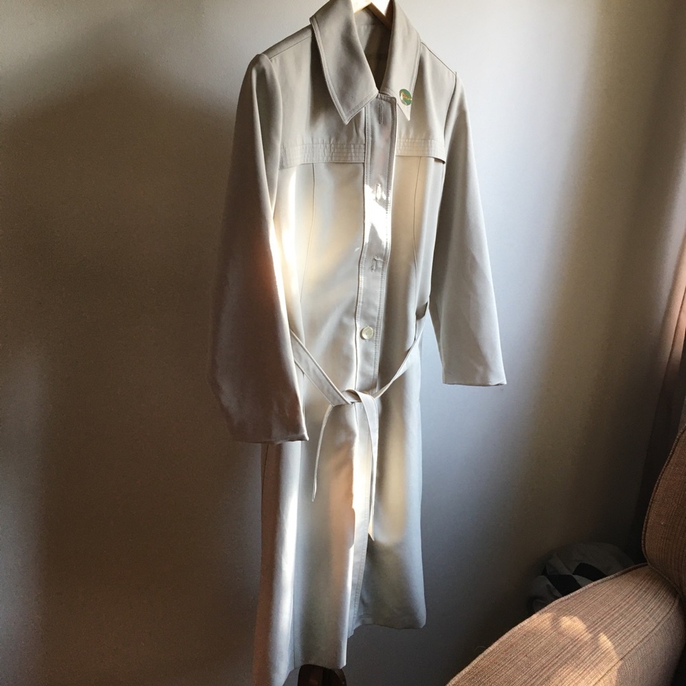 Vintage Cream Trench Coat